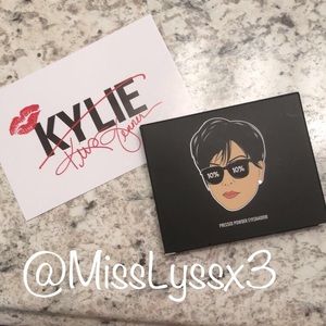 Kylie Cosmetics x Kris Jenner eyeshadow palette